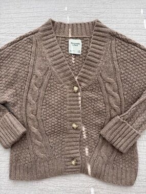 Abercrombie Chunky Cable Knit Cardigan Taupe